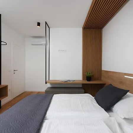 Fux Luxury Infinty-pool Апартаменты *