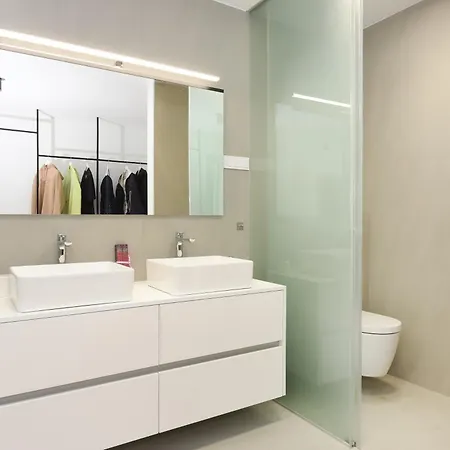 Fux Luxury Infinty-pool Задар