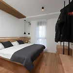 Apartman Fux Luxury Infinty-pool *