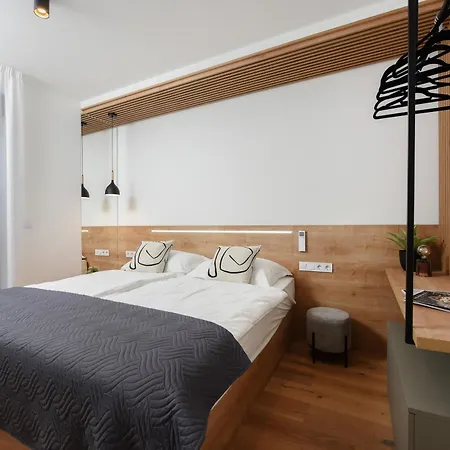 شقة Fux Luxury Infinty-pool زادار